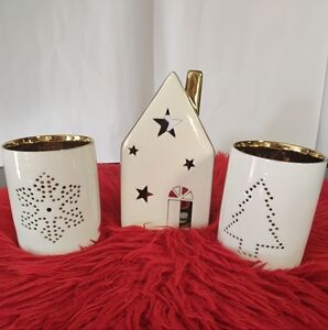 Charming White and Gold Candle Holder Set